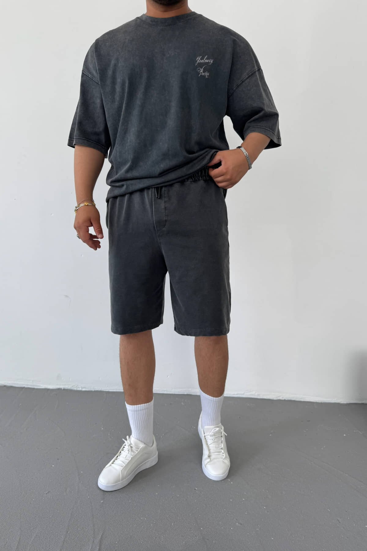 Antrasit Yıkamalı T-shirt