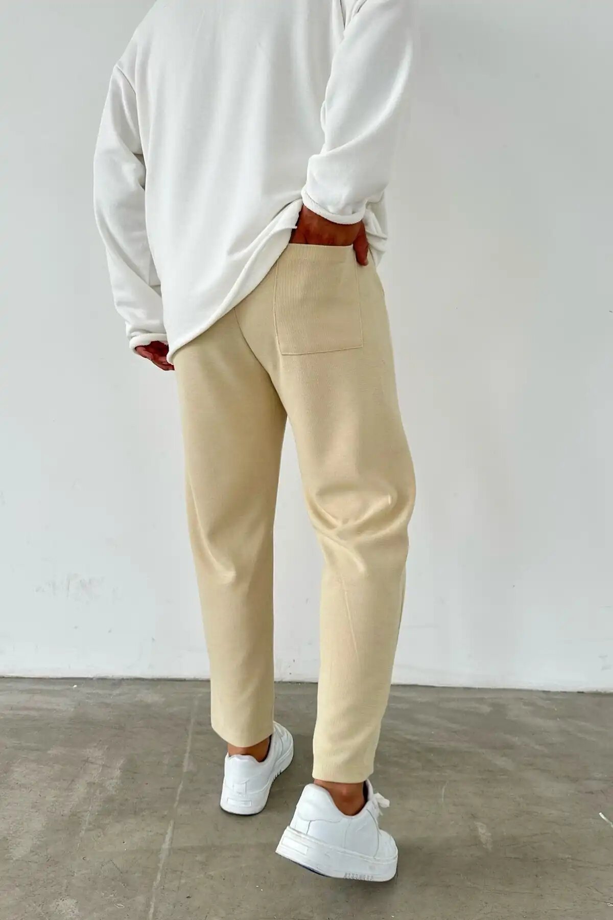 High-Waisted Boyfriend Pants Cream