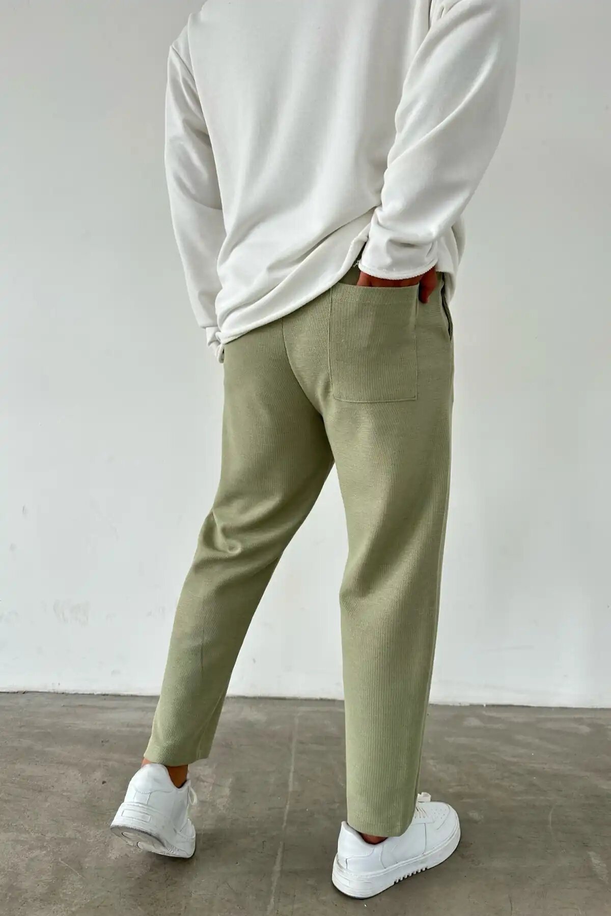 High-Waisted Boyfriend Pants Green