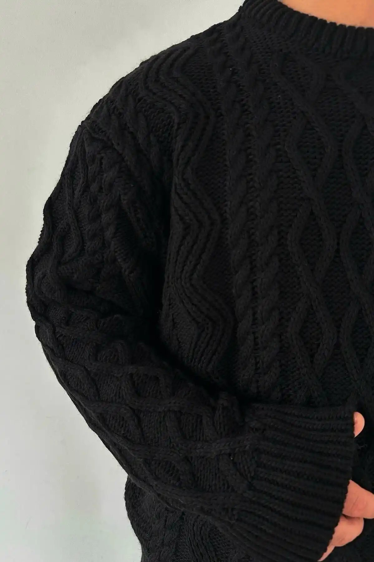 Patterned Knit Sweater Black