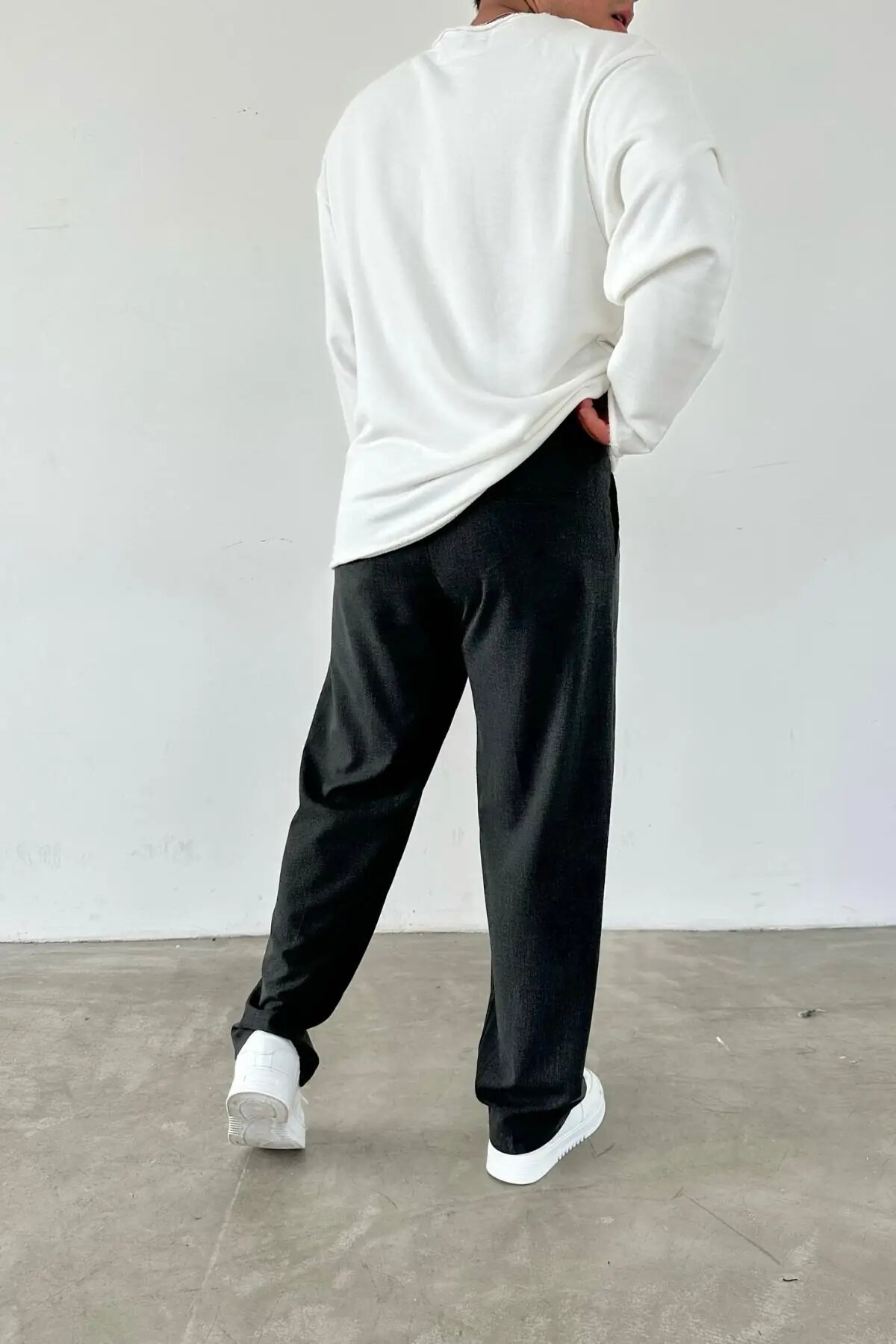 Pleated Baggy Charcoal Pants