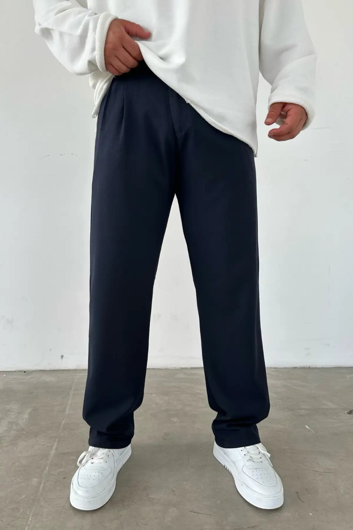 Pleated Baggy Dark Blue Pants