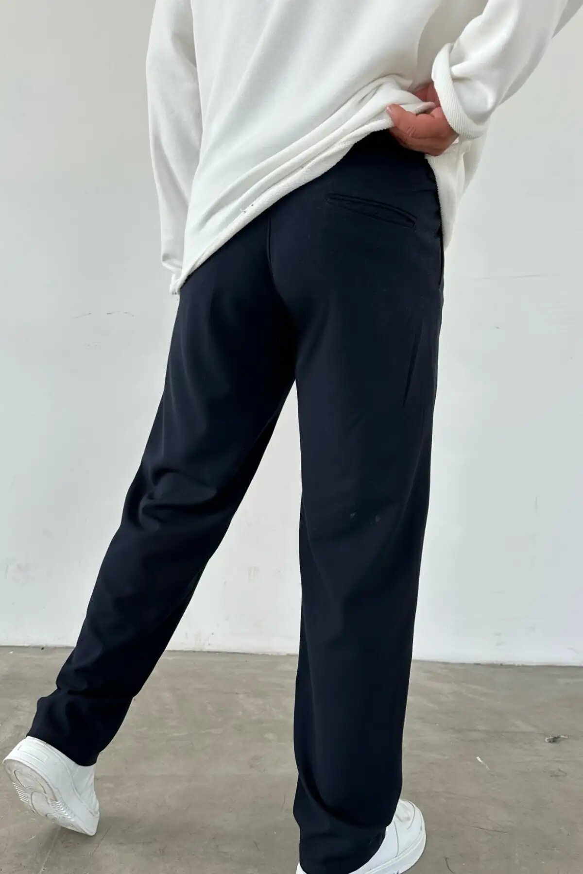 Pleated Baggy Dark Blue Pants