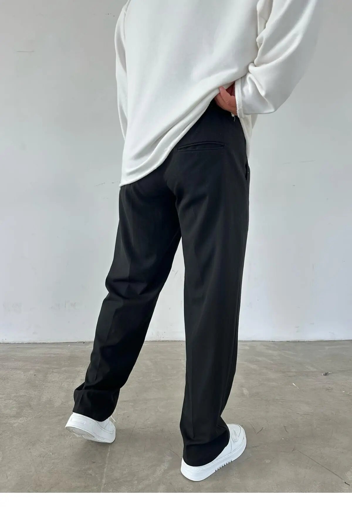 Pleated Baggy Black Pants