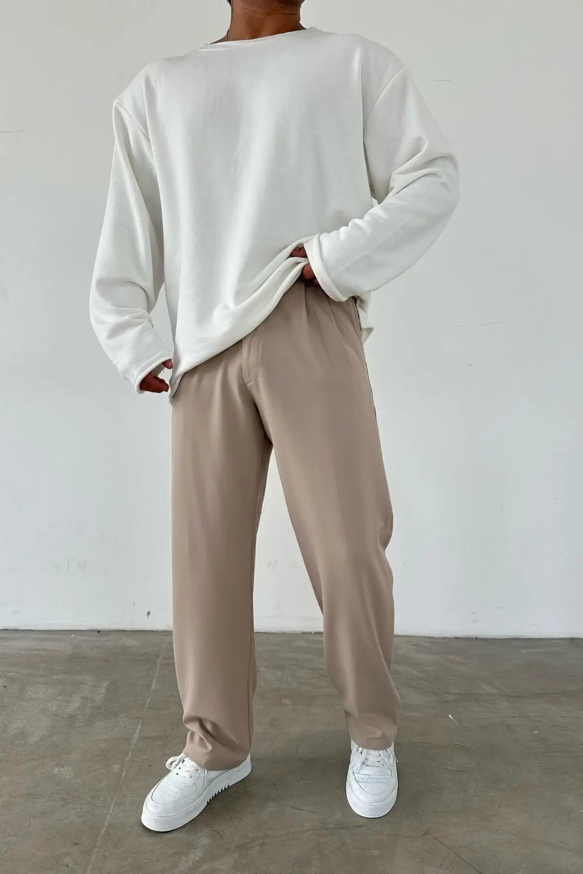 Pleated Baggy Cream Pants