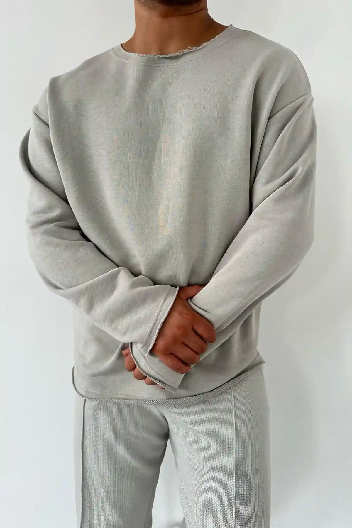 Raw Edge Neck Sweatshirt Antrasit