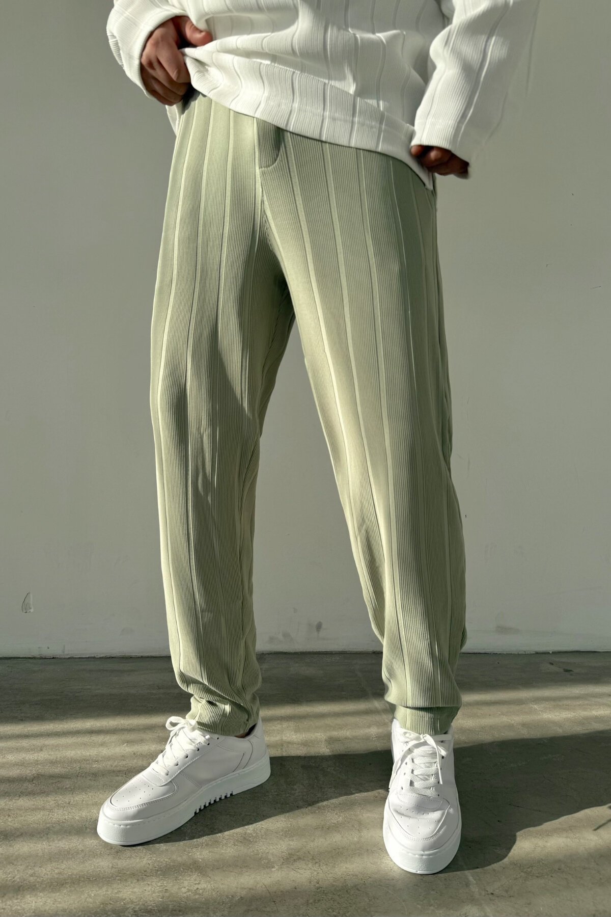 Green Carrot Thick Ribbed Jogger