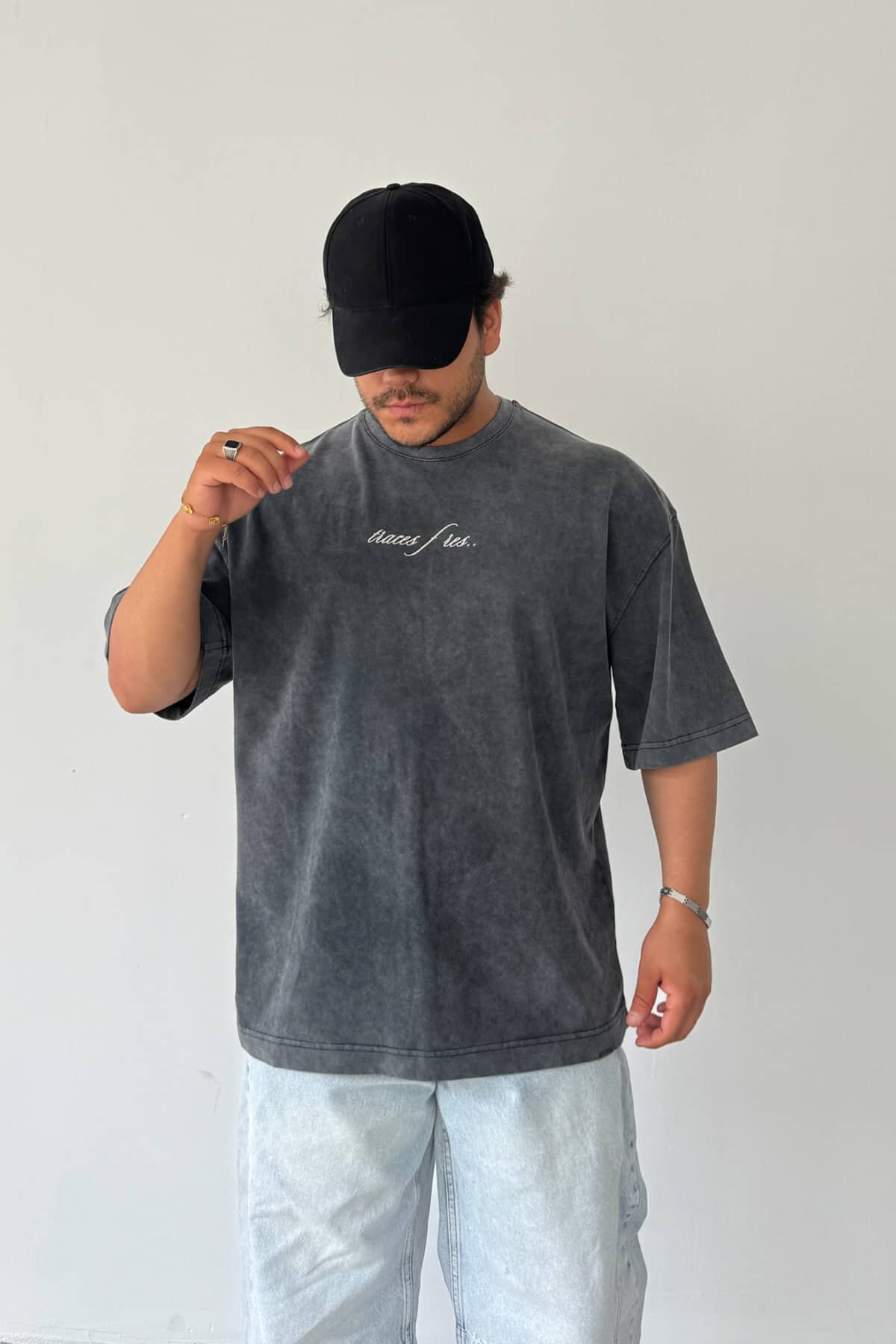 Yüksek Kalite Sırt Baskı Detaylı T-shirt